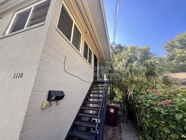 Building Photo - 1110 Poinsettia Ave