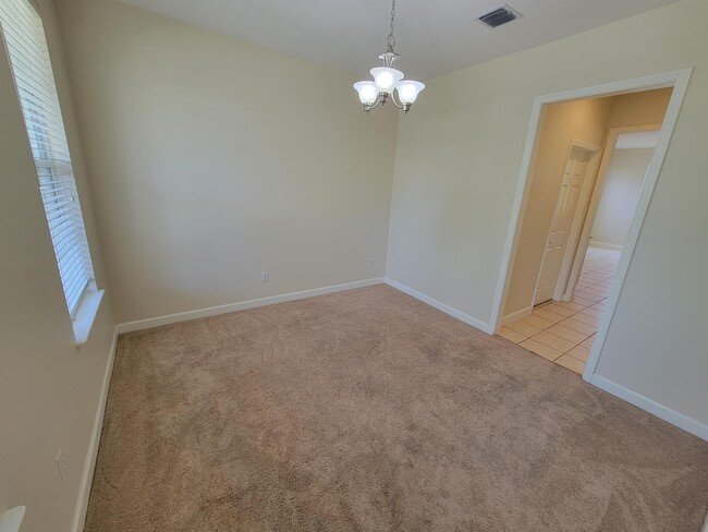 Building Photo - 4061 Shady View Ln