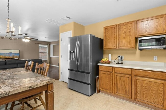Building Photo - 203 Pheasant Trail