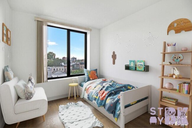 Building Photo - 3 bedroom in Brooklyn NY 11232