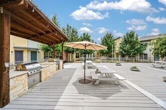 Building Photo - 7805 Cooper Ln