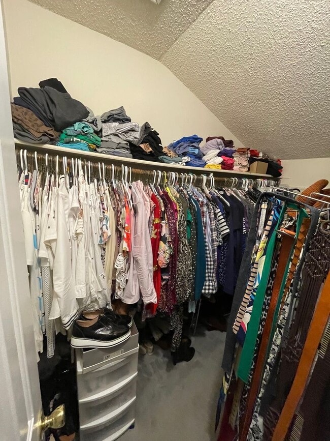 Building Photo - Green Run