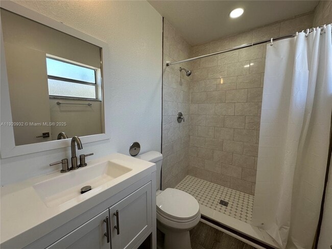 Building Photo - 108 NW 1st St