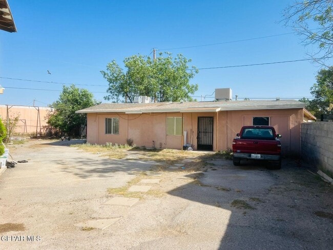 Primary Photo - 129 Tassie Way
