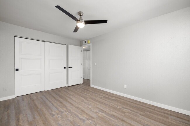 Building Photo - 50 Devon Ct