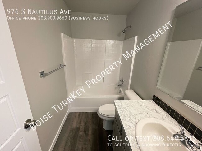 Building Photo - 976 S Nautilus Ave