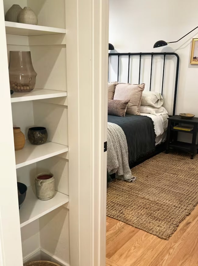 Building Photo - 902 Harold Ln