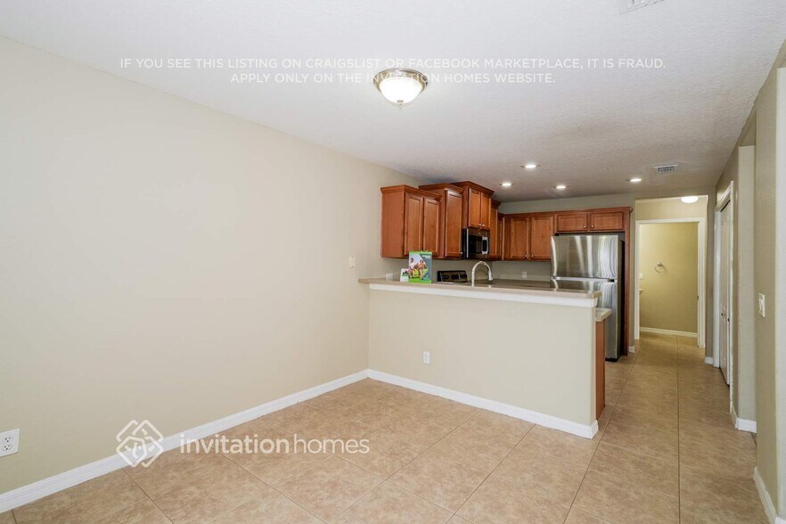 Building Photo - 7173 Chatum Light Run