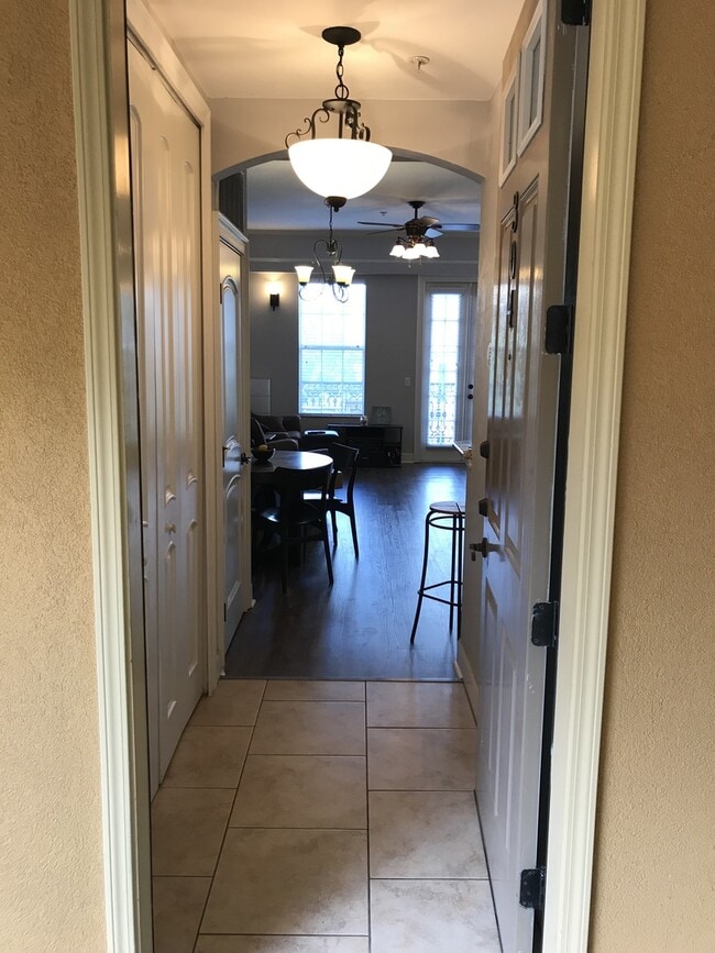 Building Photo - Jackson Square - 2 Bedroom, 2 Bathroom Condo