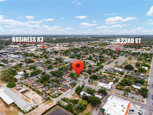 Building Photo - 11 N 20th St