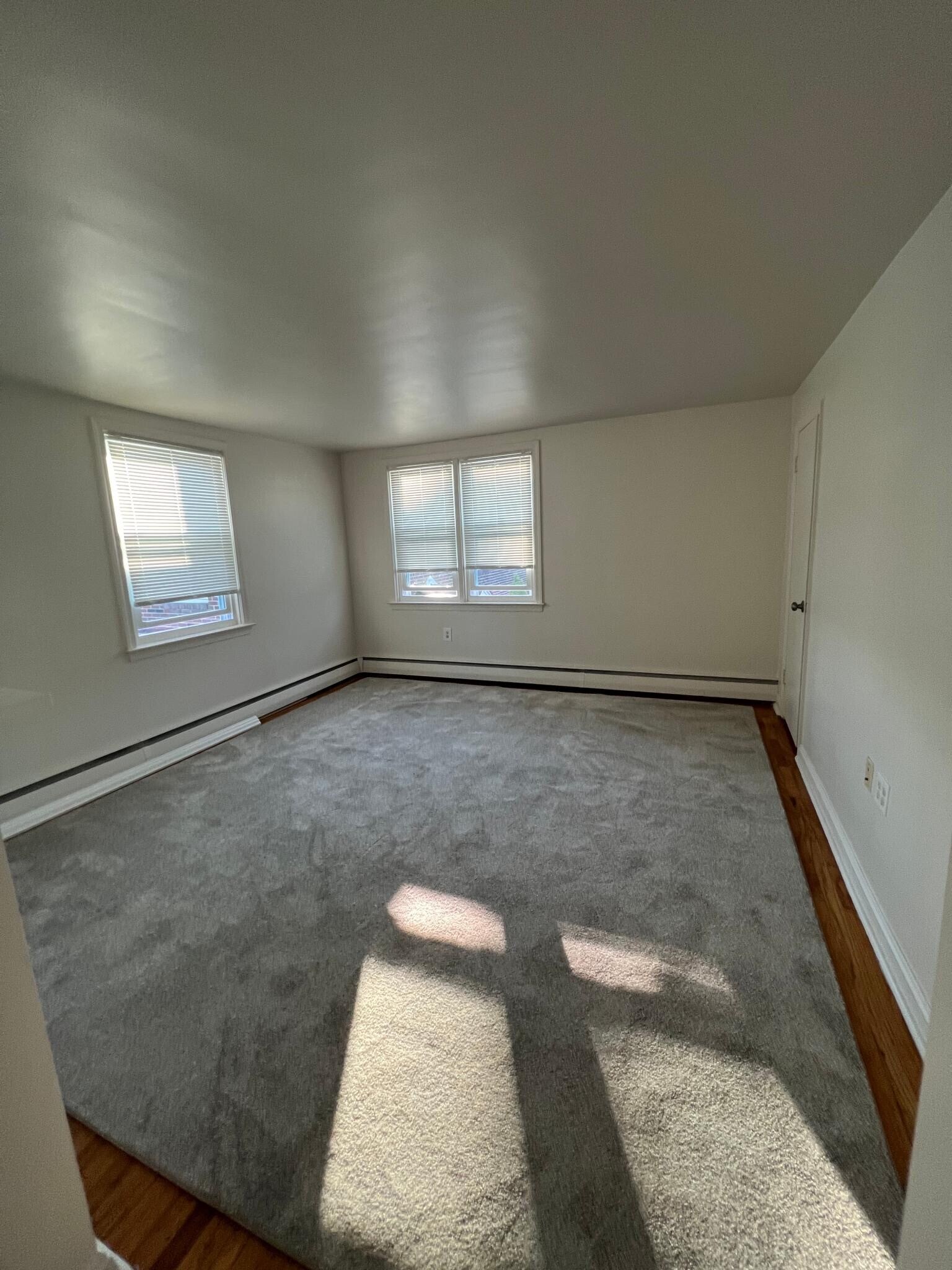Building Photo - 3526 Rhoads Ave