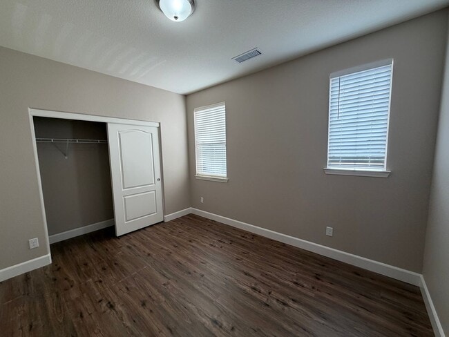 Building Photo - 1450 Samantha Crest Trail