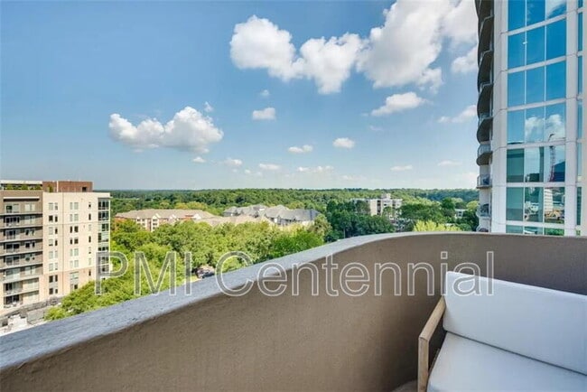 Building Photo - 2161 Peachtree Rd NE