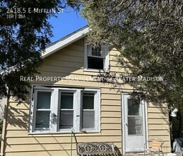 Building Photo - 2418.5 E Mifflin St