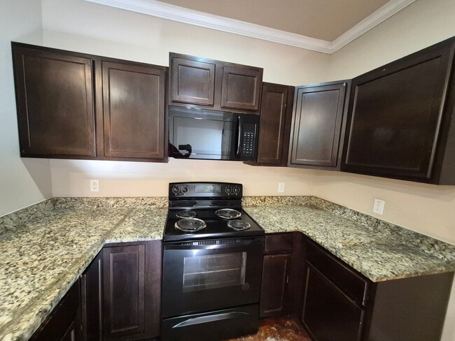Building Photo - 6315 Attucks Ln