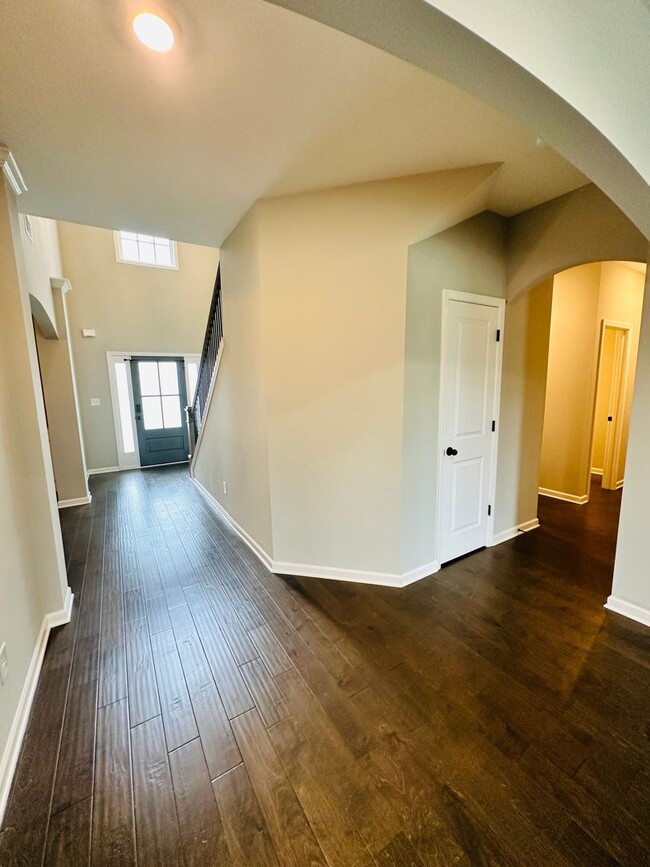 Building Photo - 206 Pearl Moss Ln