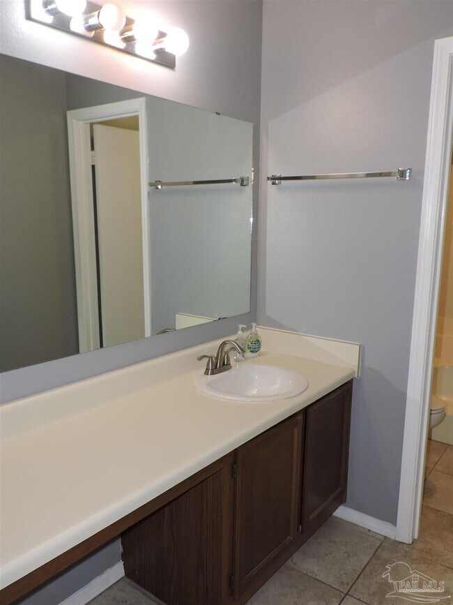 Building Photo - 4732 Northpointe Ct