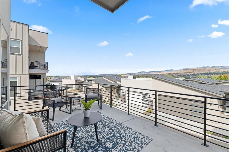 Building Photo - 1277 E Echelon Rdg Ln