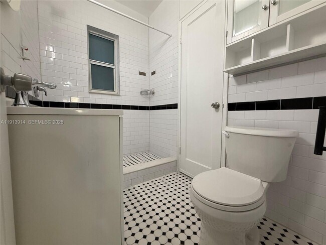 Building Photo - 2343 NW 14th St