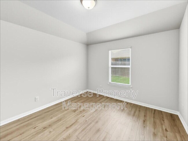 Building Photo - 8120 Charford Dr
