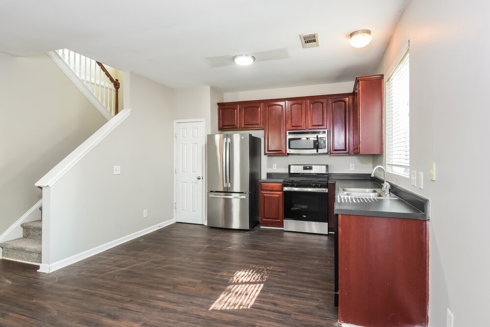 Building Photo - 307 Kaley Dr