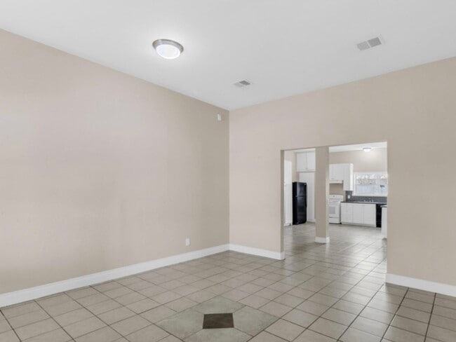 Building Photo - 9678 Interstate 10 Frontage Rd