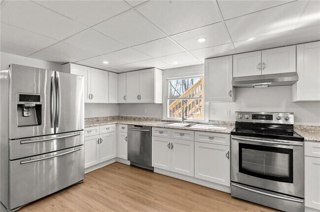 Building Photo - 519 Forbes St