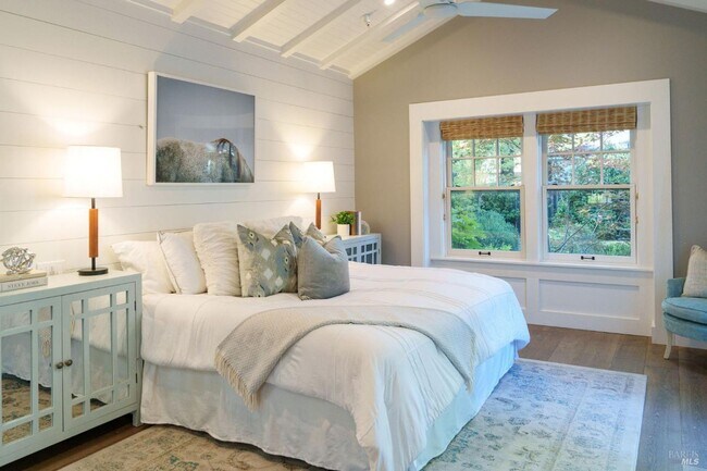 Building Photo - 2 Bedroom 2 Bath Calistoga Oasis with Additional 1 Bedroom 1 Bath ADU with landscaping paid for!