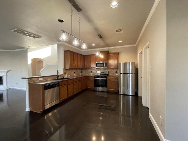 Building Photo - 1542 Haynie Bend