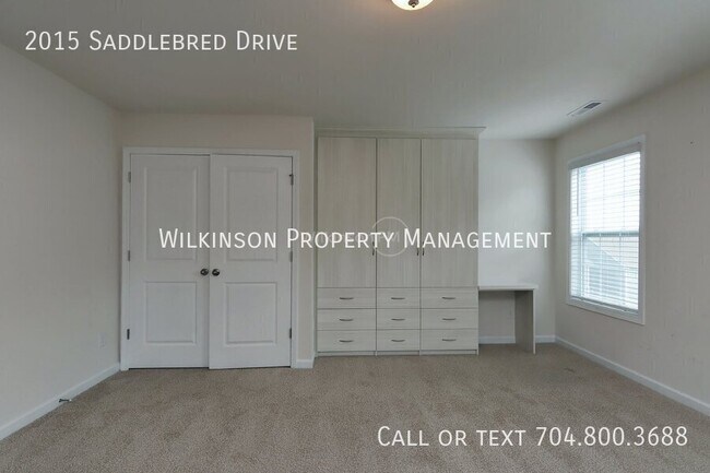 Building Photo - 2015 Saddlebred Dr