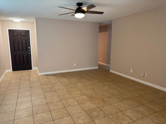 Building Photo - 6807 Flatstone Pass
