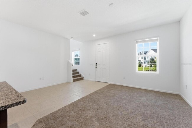 Building Photo - 1889 Seawall Wy