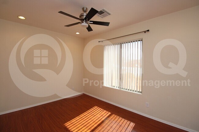Building Photo - 2568 E San Rafael Trail