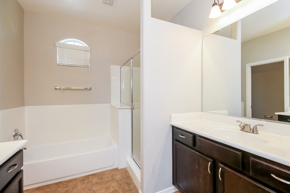 Building Photo - 7509 S 27th Way