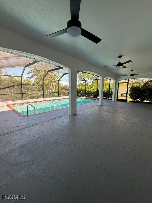 Building Photo - 711 SE 33rd Terrace