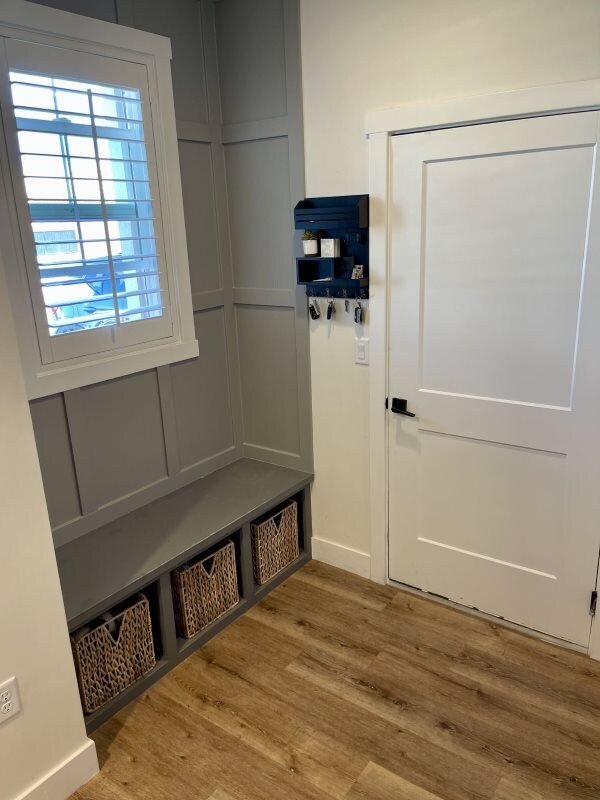 Building Photo - 997 Willow Breeze Ln