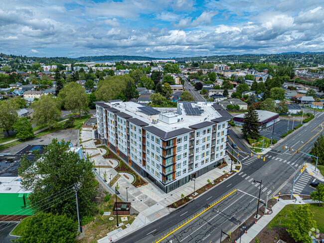 Building Photo - Watershed Renton