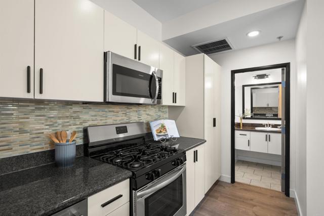 Building Photo - 1551 Fourth Ave