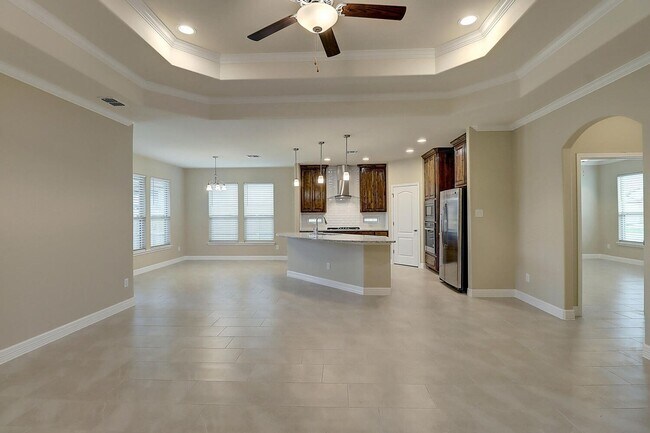 Building Photo - 2202 Crystal Bay Dr.