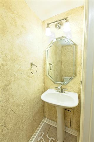 Building Photo - 3643 Copper Stone Dr