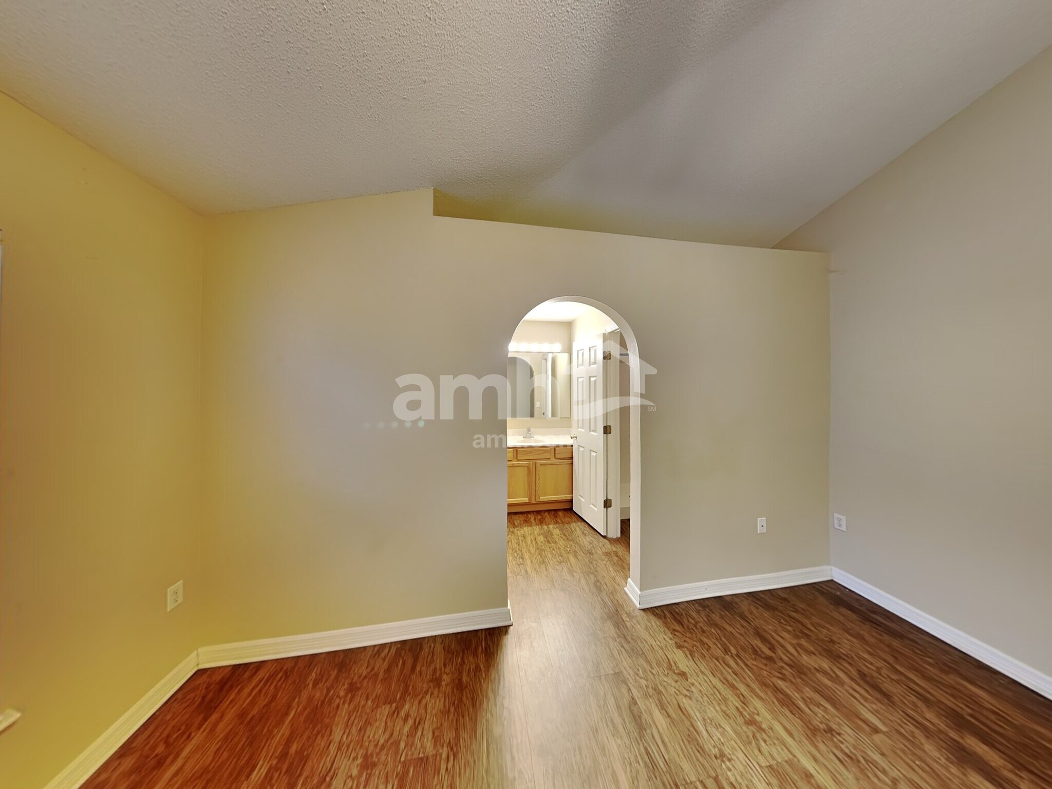 Building Photo - 11414 Ivy Flower Loop