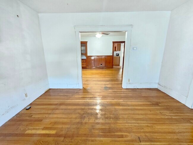 Building Photo - 151 Walworth St