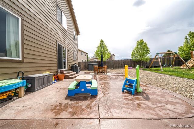 Building Photo - 8013 Pinfeather Dr