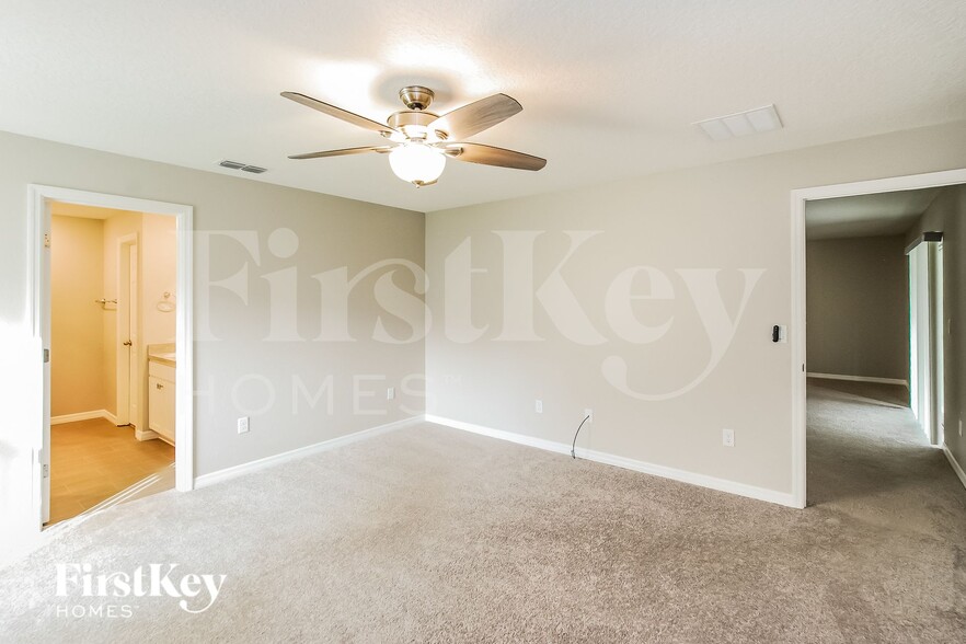 Building Photo - 19 Rykill Way