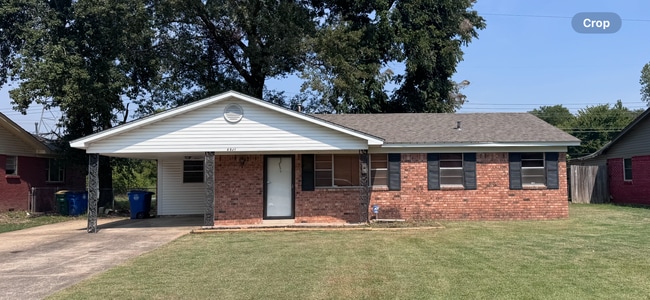 Primary Photo - 6521 Farmstead Rd