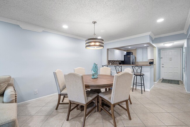 Building Photo - 4381 Trevi Ct