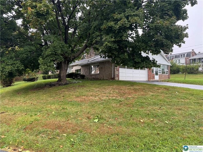 Building Photo - 1035 Ridge Ave