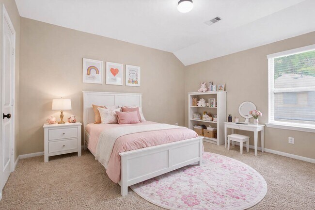 Building Photo - 74 N Whistling Swan Pl