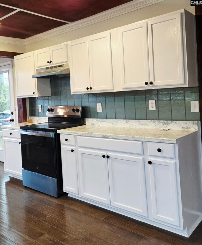 Building Photo - 641 Brooks Ave