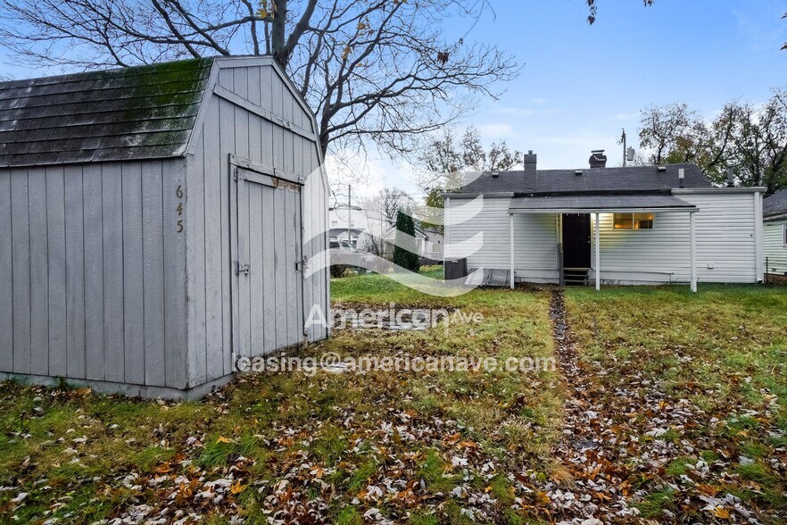 Building Photo - 645 Lynn St